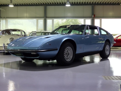 Maserati_Indy_1972_Bild01_A.jpg